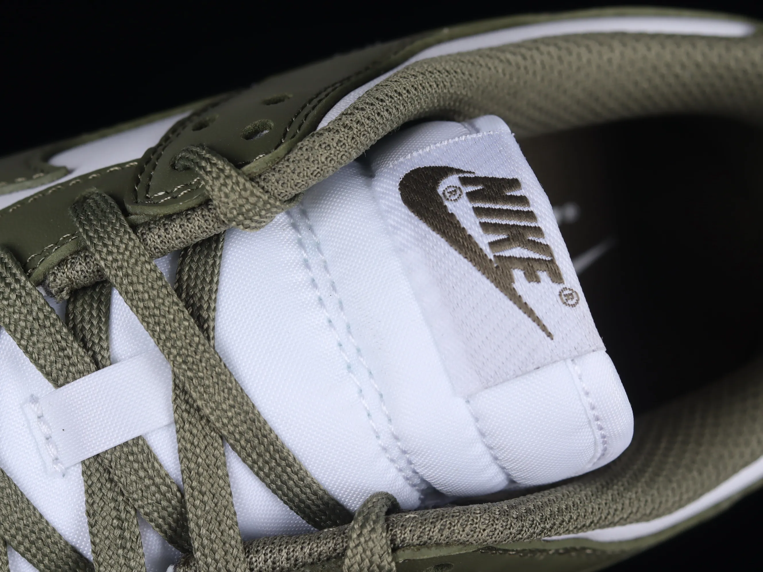 All categories Nk SB Dunk series Nk SB Dunk Low low-top sneakers M version pure original Nk Dunk Low olive green SB smashed backboard fashion casual sneakers DD1503-120